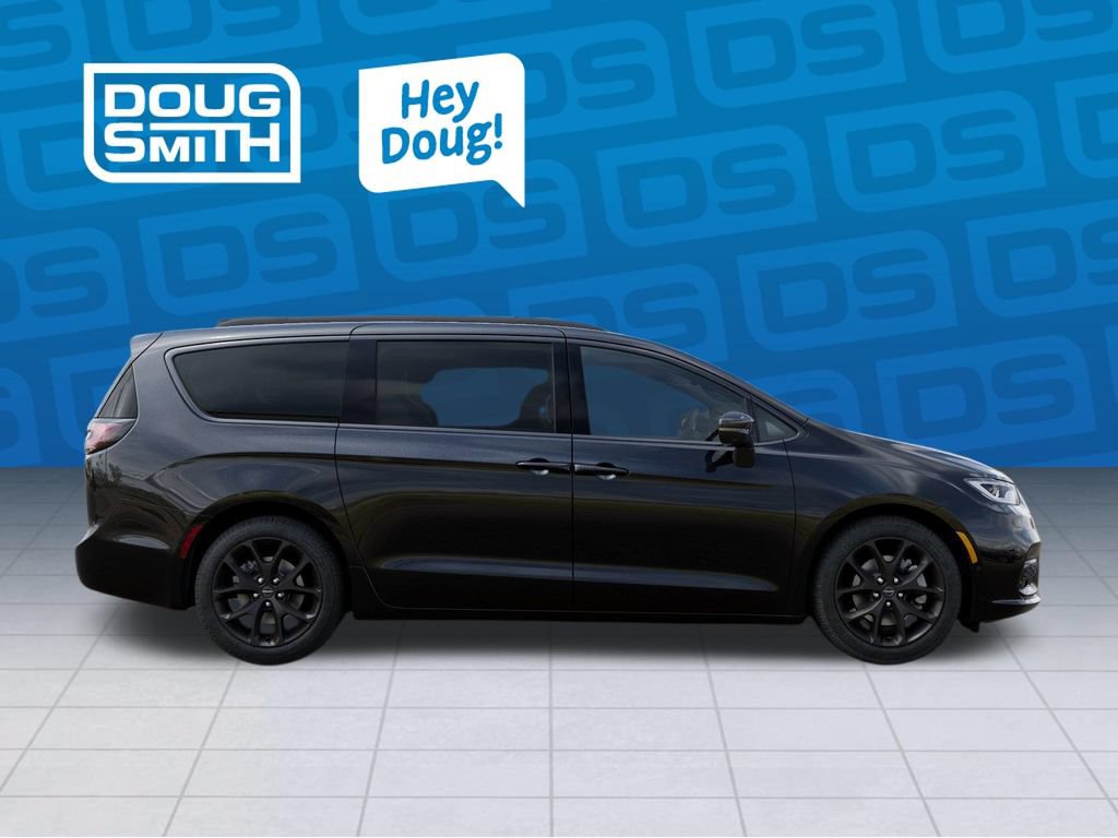 New 2026 Chrysler Pacifica Select w/ S Appearance Package AWD/4WD image 21