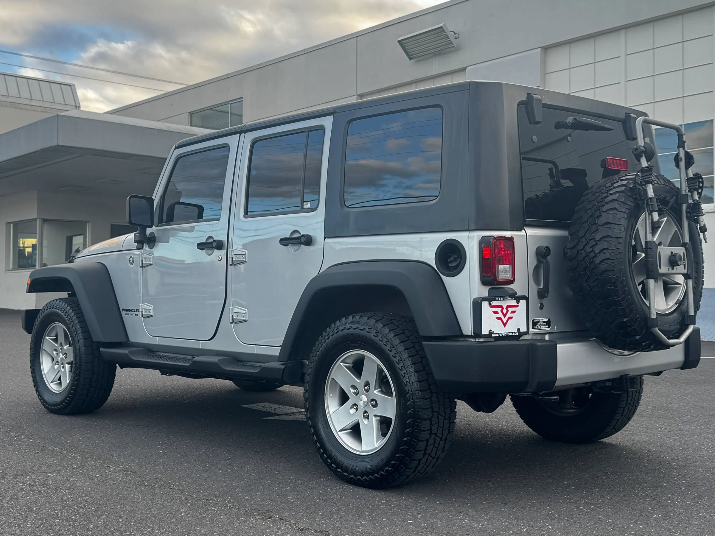 Used 2010 Jeep Wrangler Unlimited Sport image 6