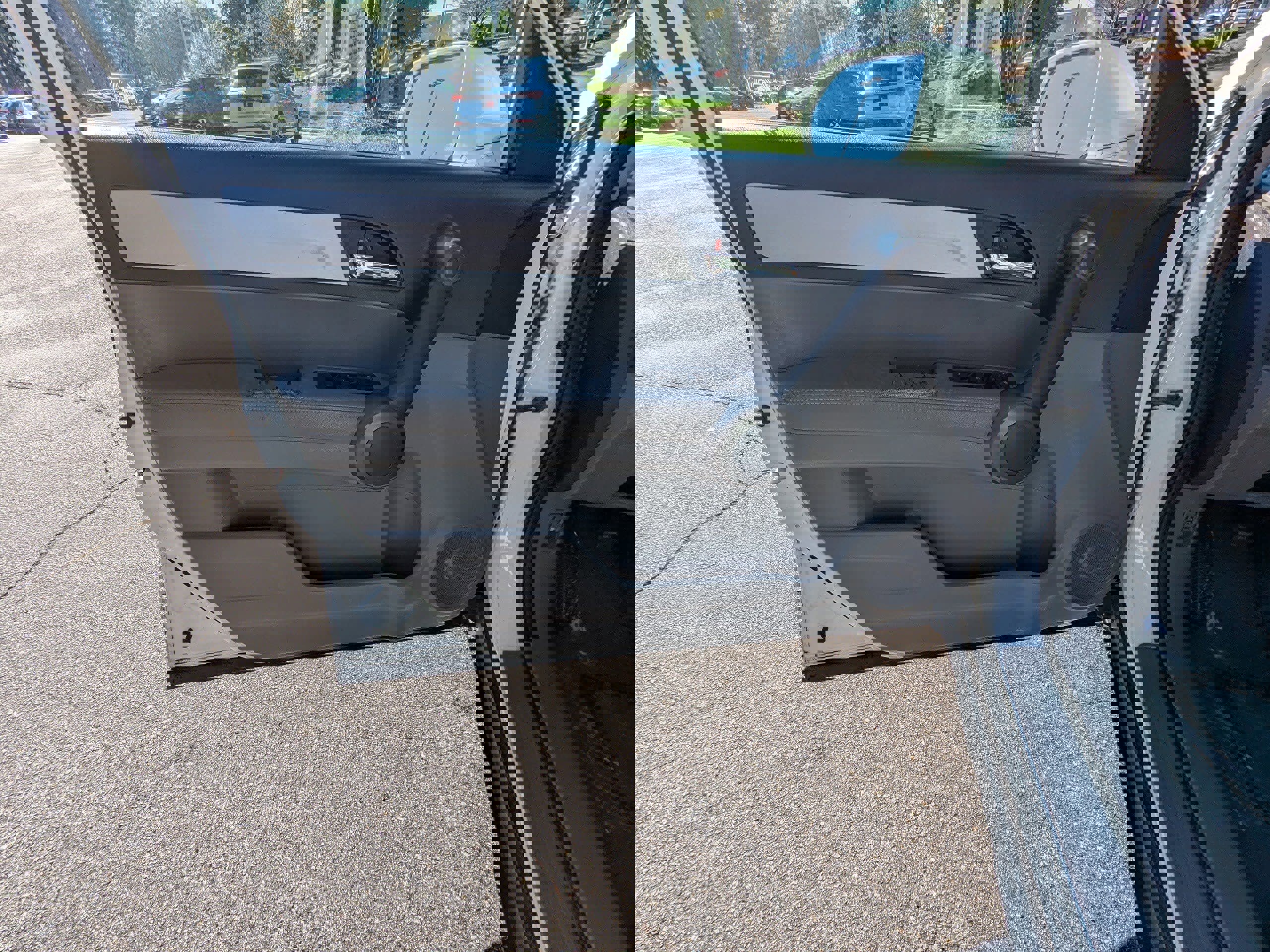 Used 2011 Honda CR-V EX-L image 17