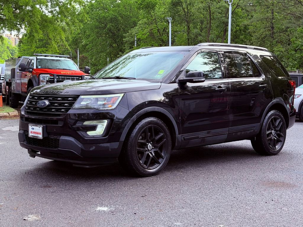 Used 2016 Ford Explorer Sport AWD/4WD image 3
