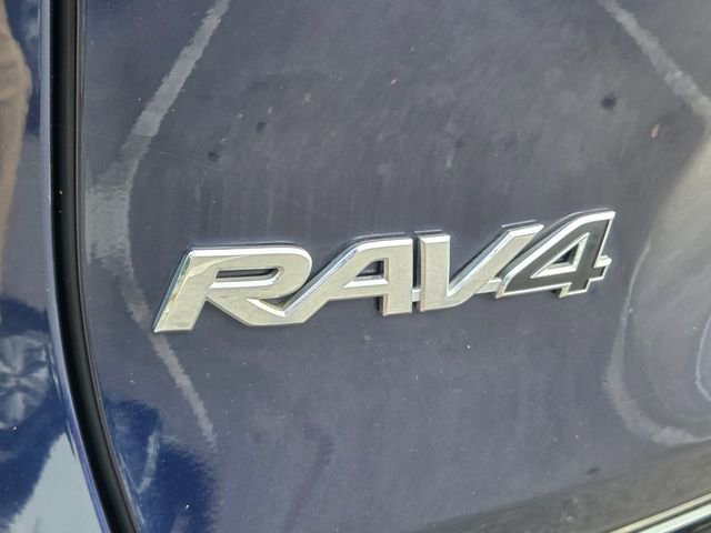 Used 2021 Toyota RAV4 XSE AWD/4WD image 18