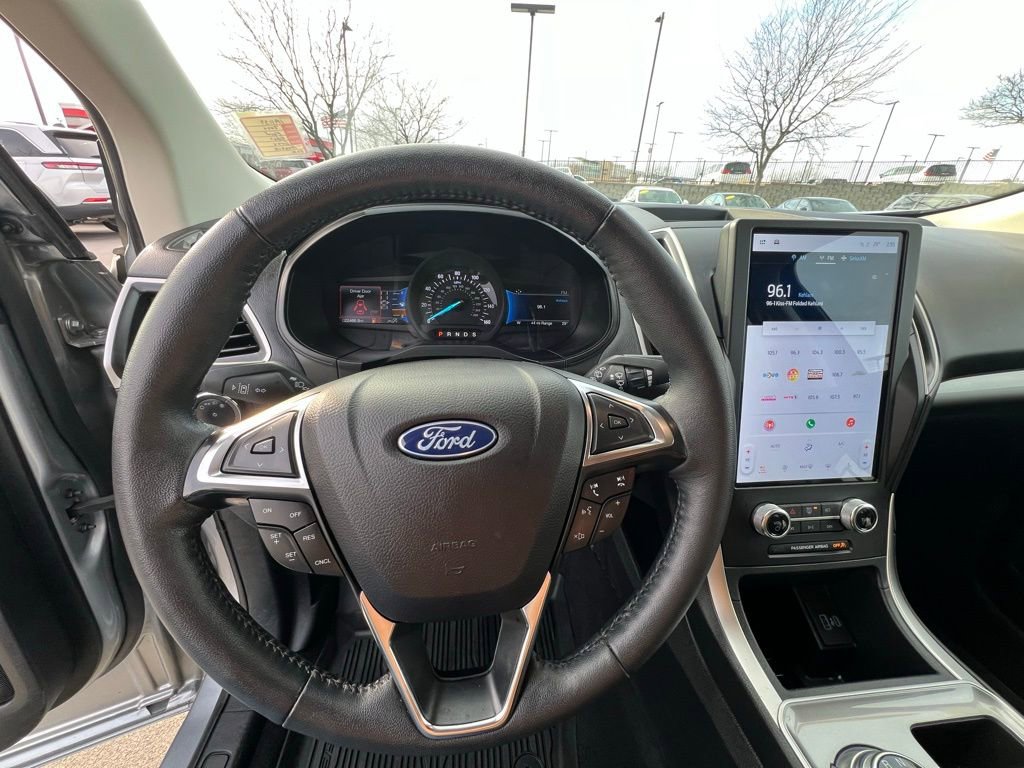 Used 2024 Ford Edge SEL w/ Convenience Package image 36