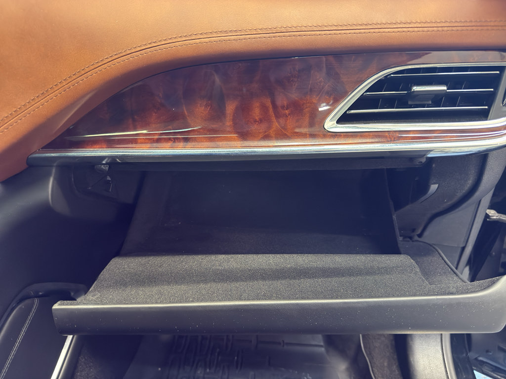 Used 2018 Lincoln Continental Black Label AWD/4WD image 24