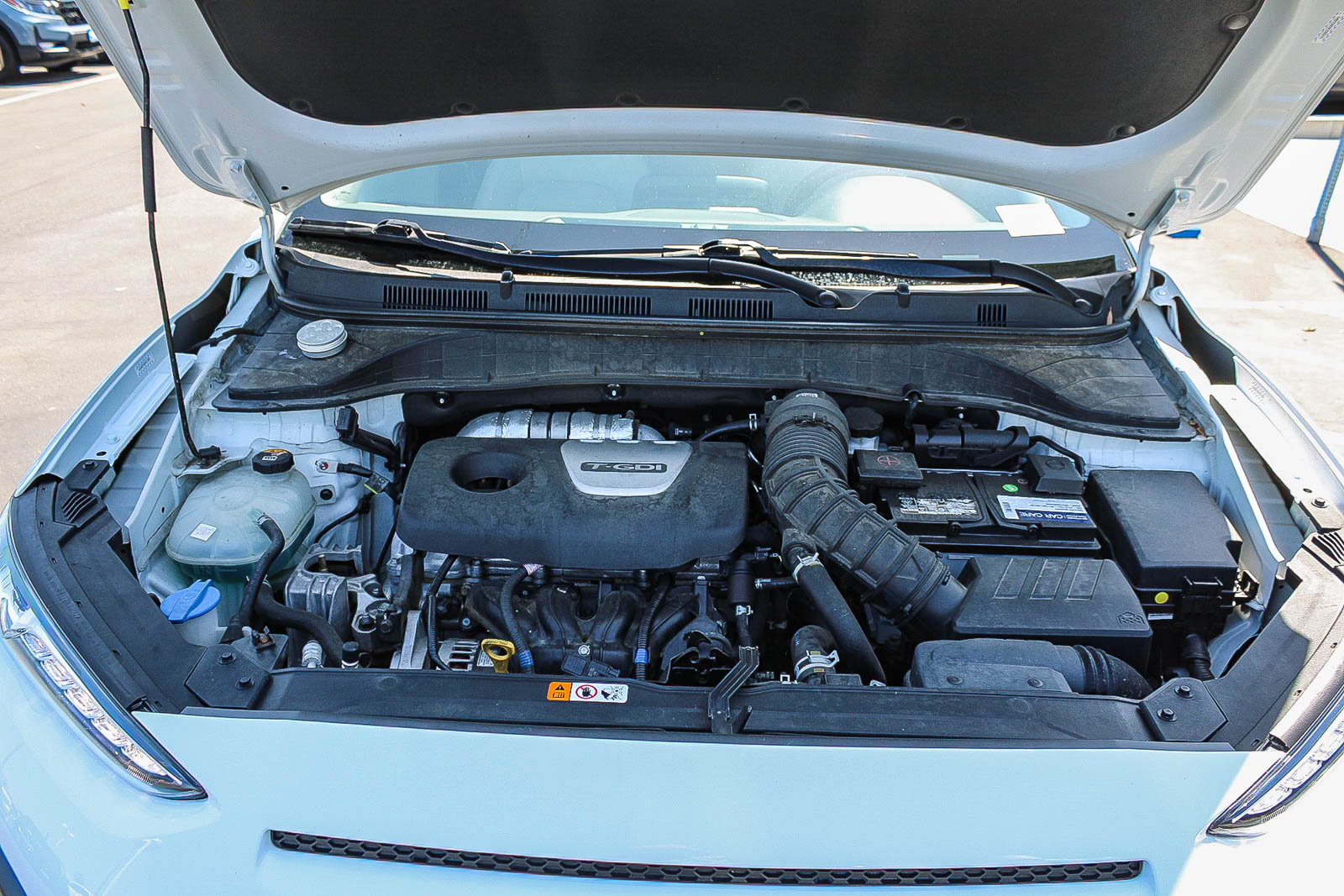 Used 2019 Hyundai Kona Limited FWD image 28