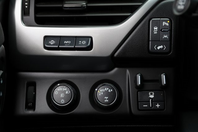 Used 2018 Chevrolet Tahoe Premier w/ RST 6.2L Performance Edition image 25