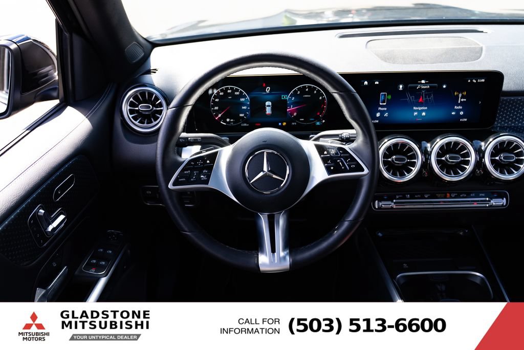 Used 2025 Mercedes-Benz GLB 250 4MATIC image 12