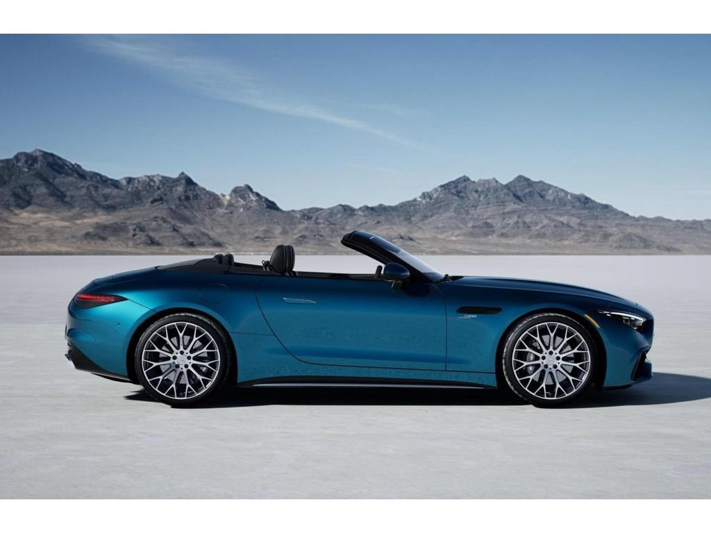 New 2026 Mercedes-Benz SL 43 AMG image 2