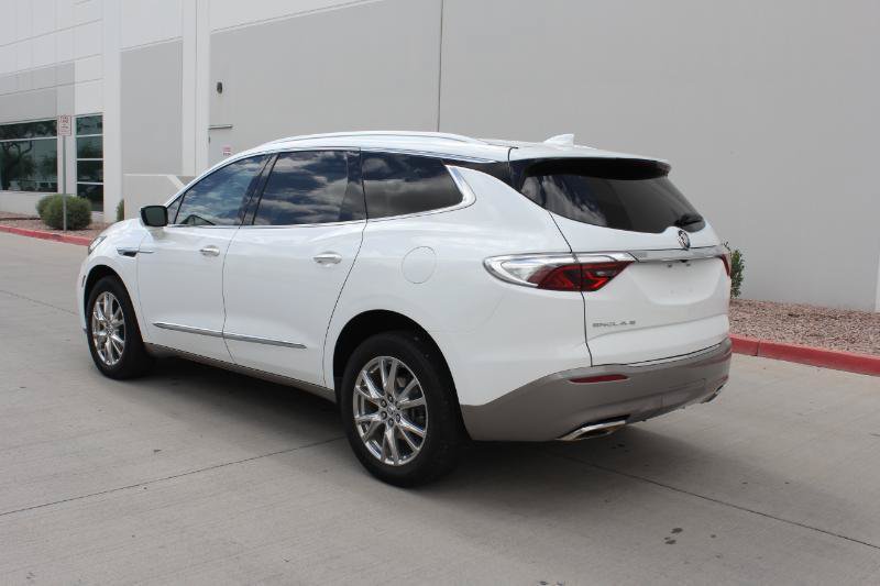 Used 2023 Buick Enclave Essence w/ Experience Buick Package FWD image 7
