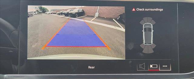 Certified 2025 Audi Q3 2.0T Premium w/ Convenience Package image 12