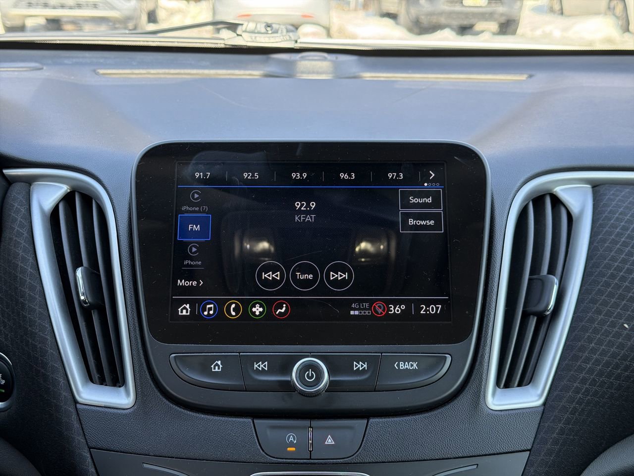Used 2024 Chevrolet Malibu LT image 16