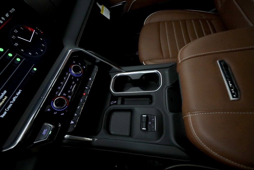 Used 2026 GMC Sierra 3500 Denali Ultimate image 42