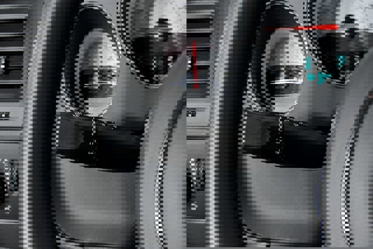 Used 2014 Dodge Challenger R/T image 27