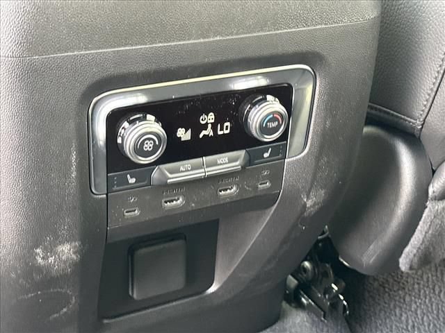 New 2026 GMC Yukon Denali w/ Denali Reserve Package AWD/4WD image 21