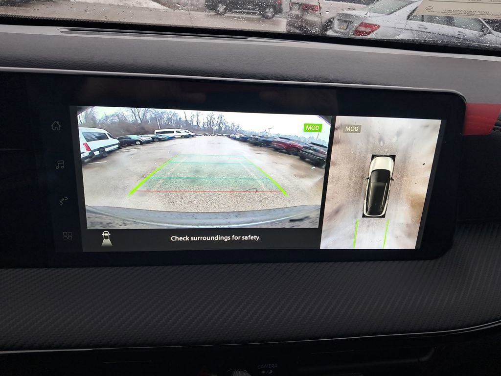 New 2026 Nissan Kicks SR w/ Cold Weather Package image 39