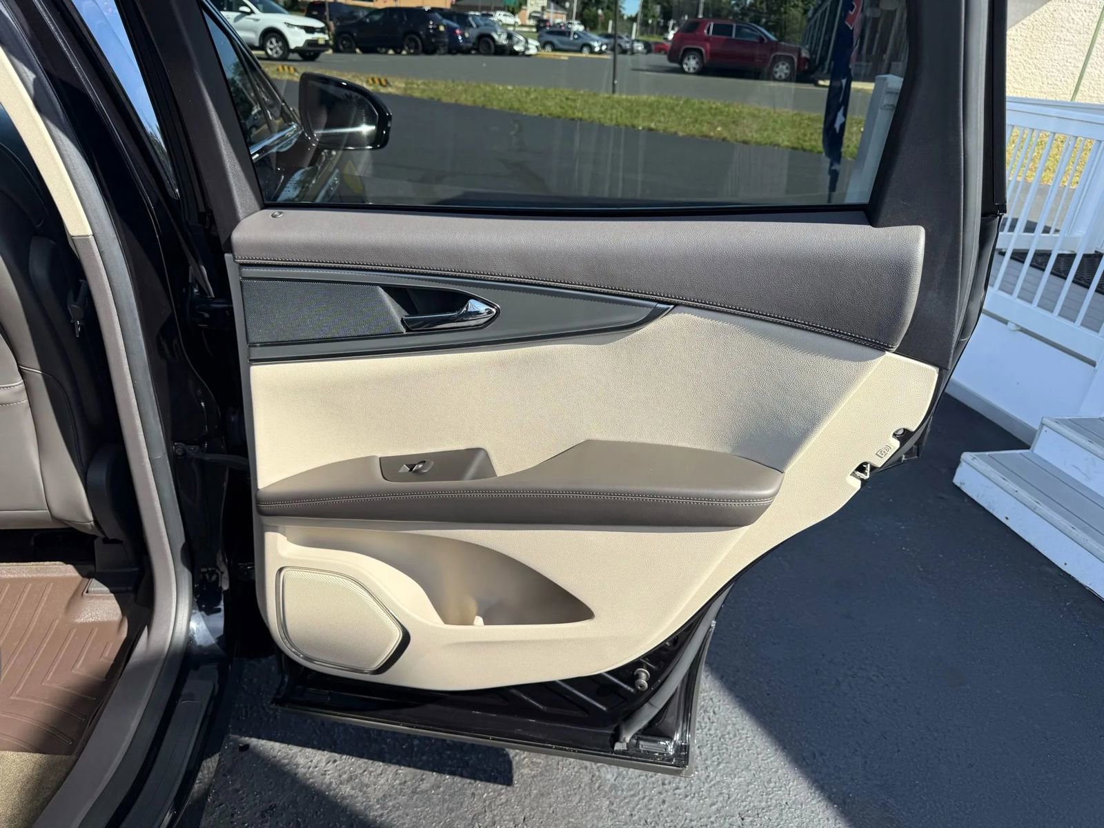 Used 2019 Lincoln Nautilus Select image 43