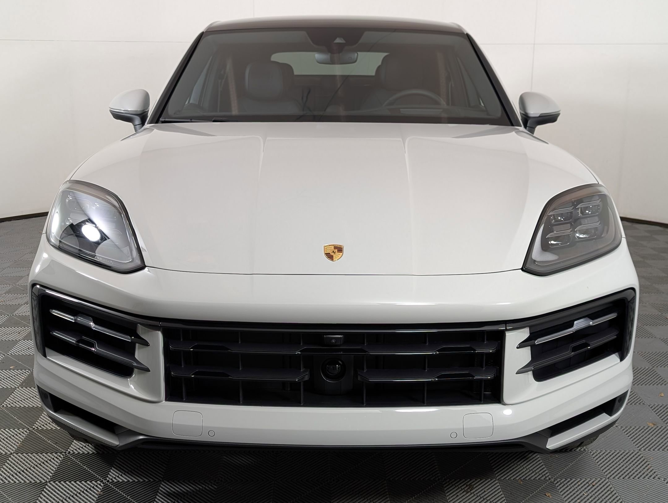 New 2026 Porsche Cayenne Coupe image 7