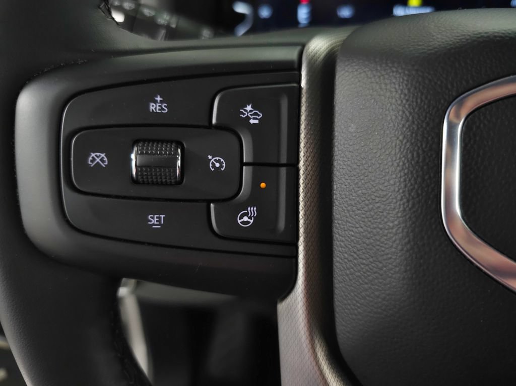 Used 2024 GMC Yukon Denali AWD/4WD image 21