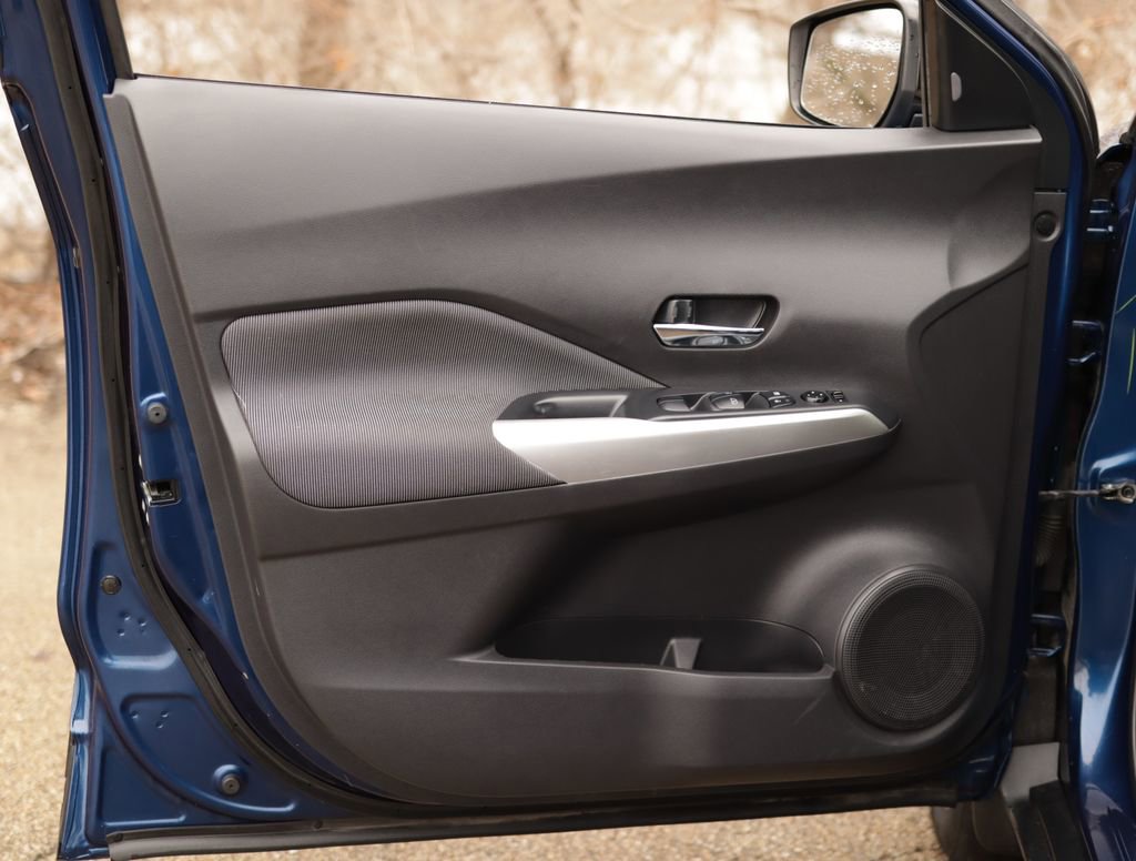 Used 2020 Nissan Kicks SV w/ Exterior Package image 19