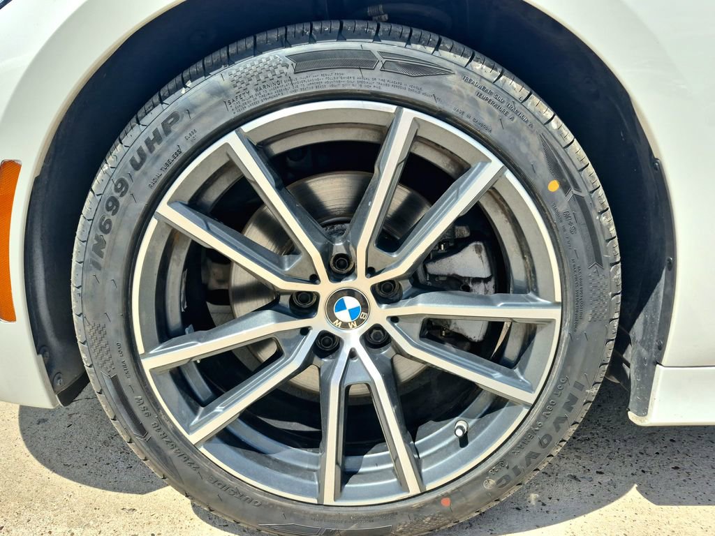 Used 2019 BMW 330i Sedan w/ Driving Assistance Package RWD image 27