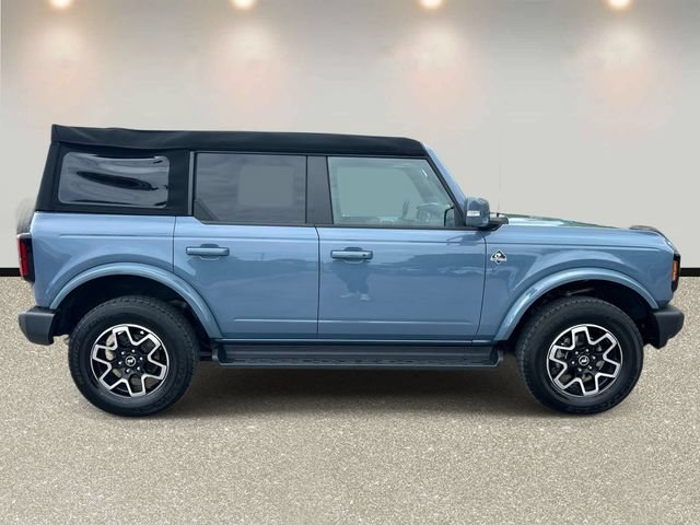 Certified 2025 Ford Bronco Outer Banks AWD/4WD image 4