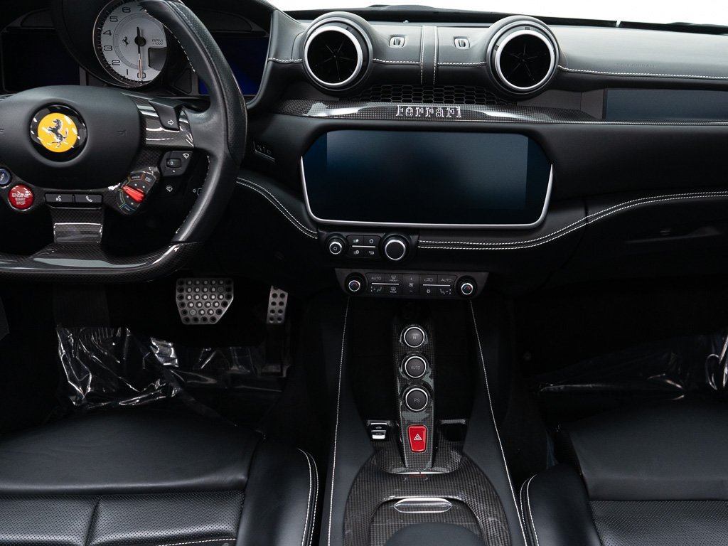 Used 2022 Ferrari Portofino M RWD image 33