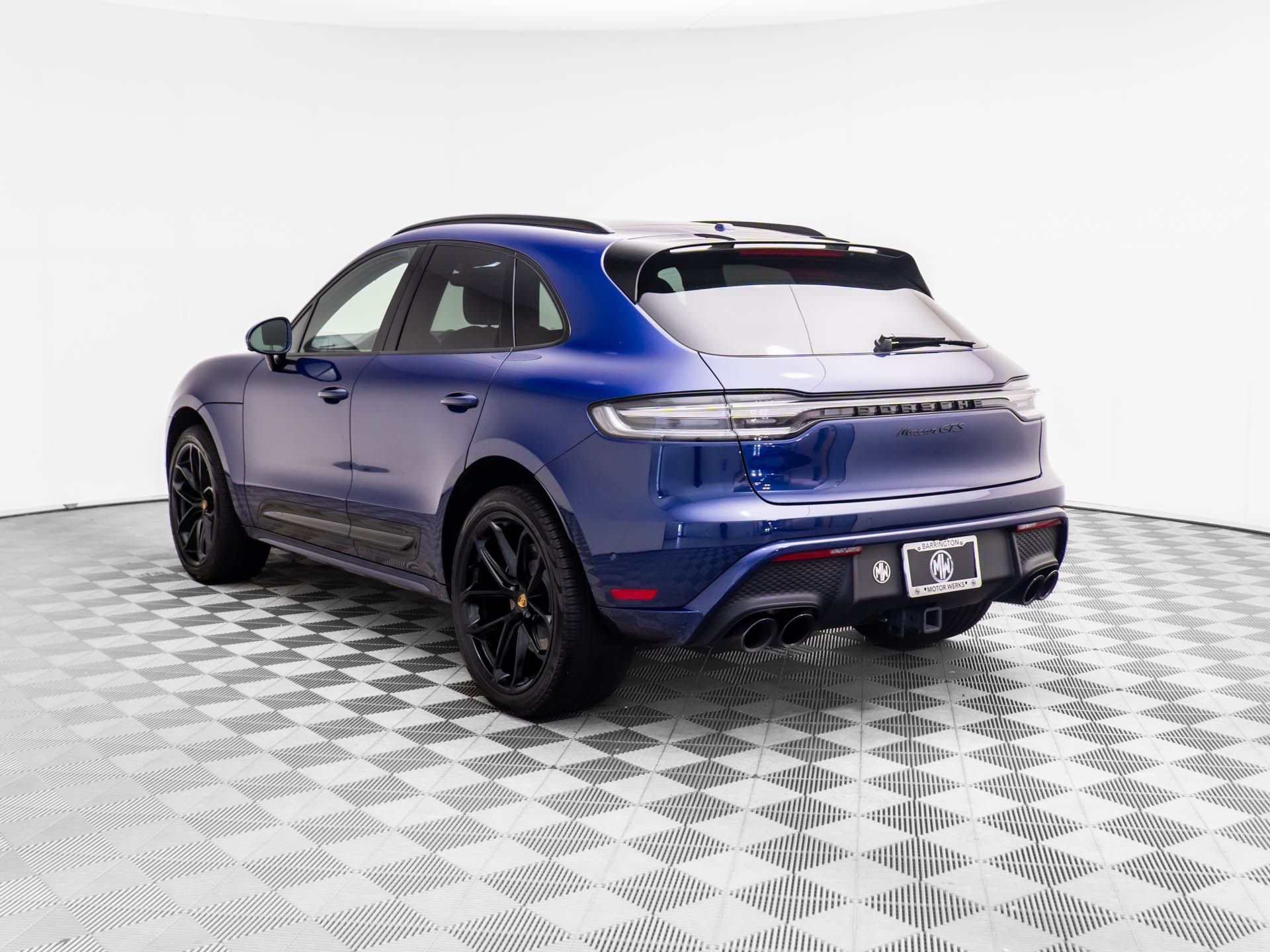 Certified 2025 Porsche Macan GTS video 3