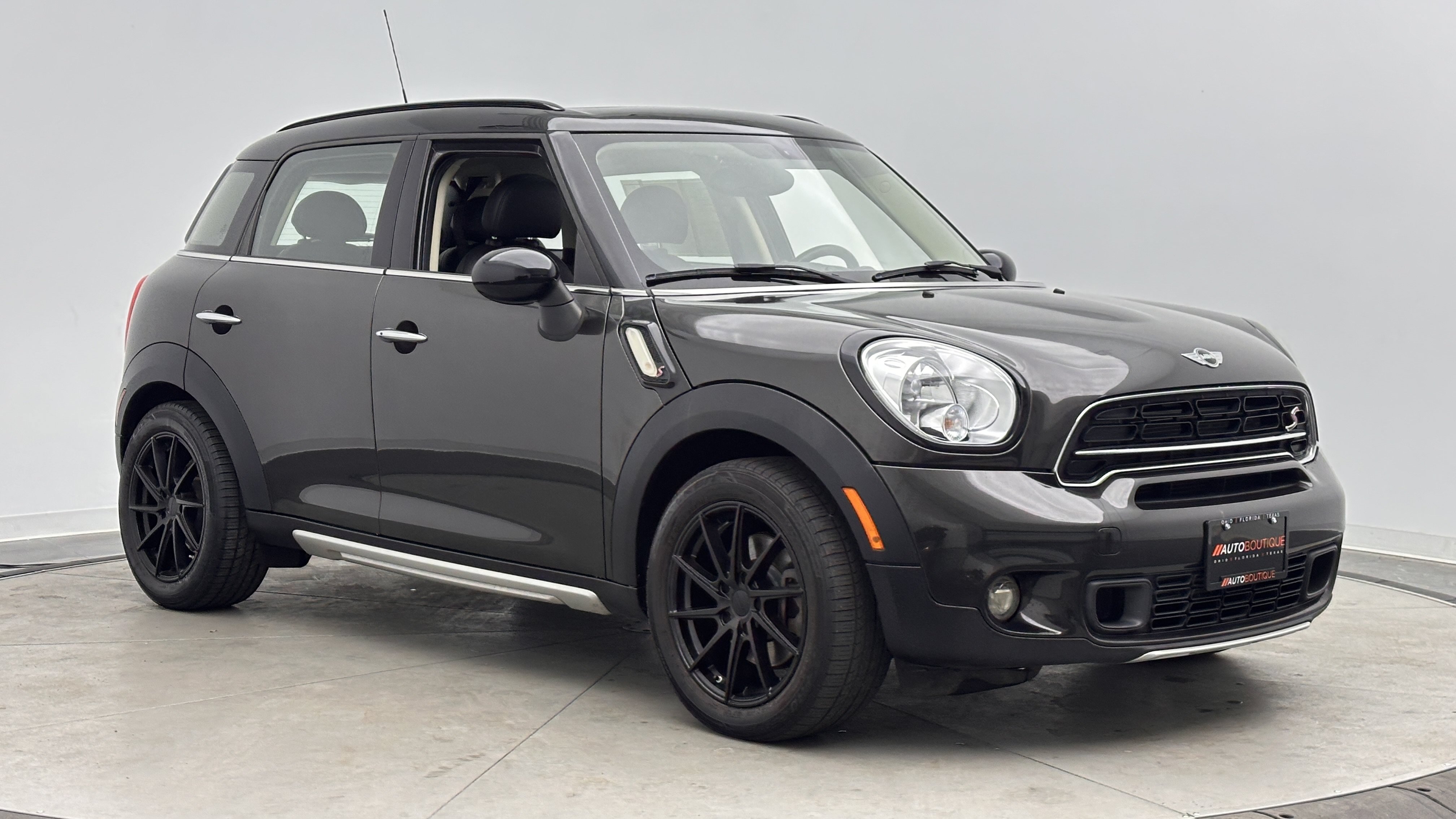 Used 2016 MINI Cooper Countryman S image 3