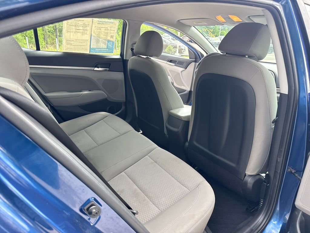 Used 2020 Hyundai Elantra SEL image 31