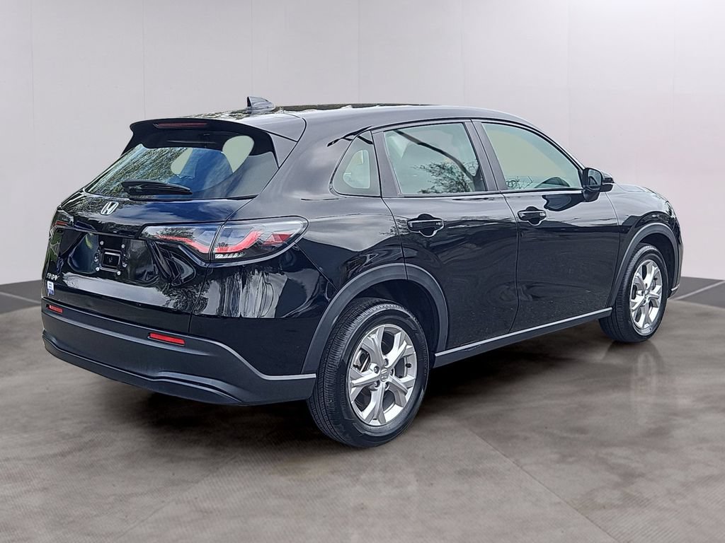 Used 2024 Honda HR-V LX image 4