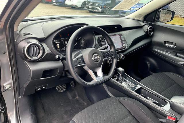 Certified 2023 Nissan Kicks SV image 17