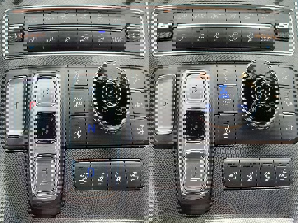 Used 2022 Hyundai Santa Fe Calligraphy image 31