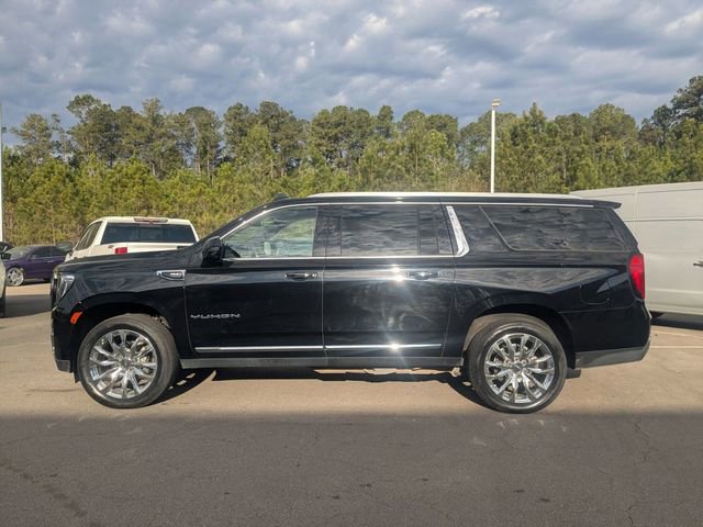Used 2022 GMC Yukon XL SLT w/ SLT Premium Package image 5