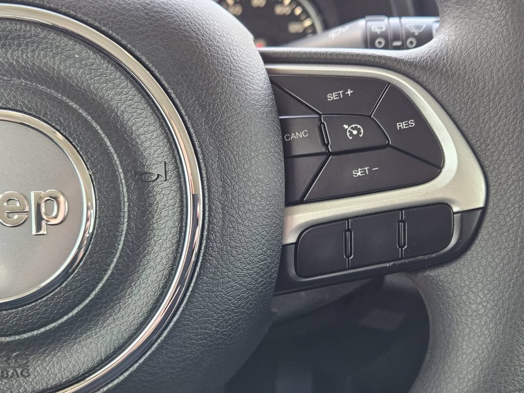 Used 2020 Jeep Renegade Sport FWD image 34
