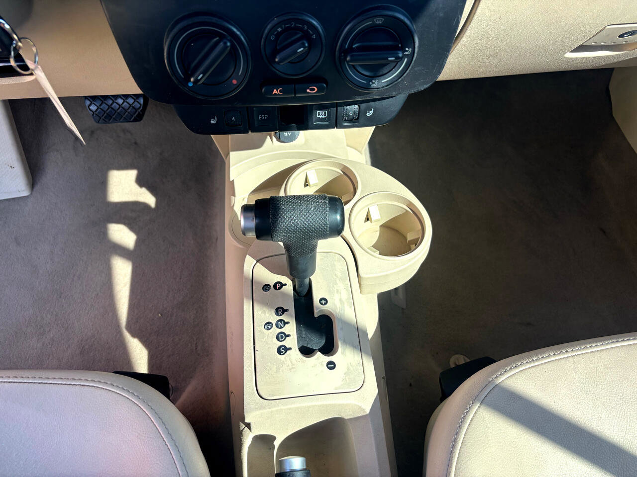 Used 2004 Volkswagen Beetle GLS image 17