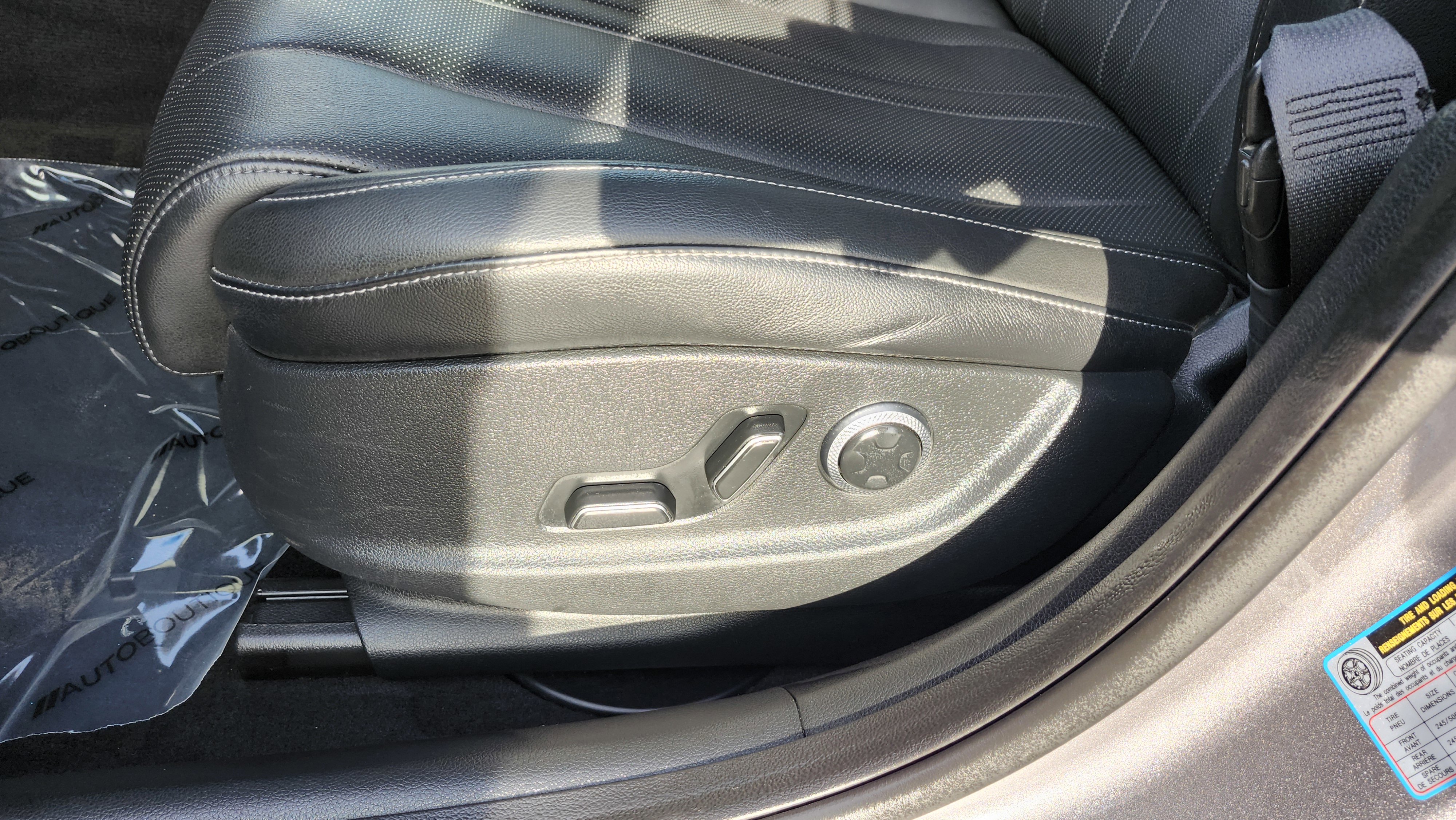 Used 2023 Genesis G80 2.5T image 28