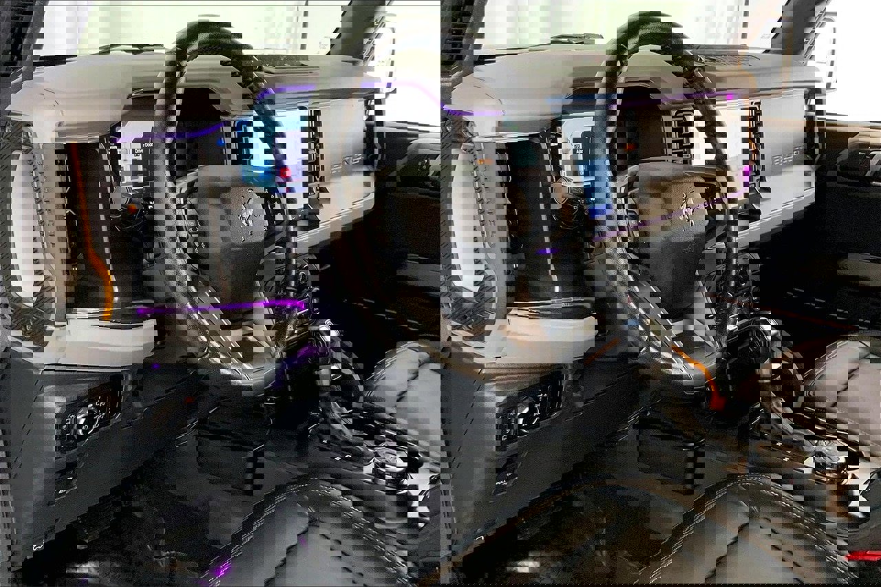 Used 2023 Ford Bronco Badlands w/ Sasquatch Package image 14