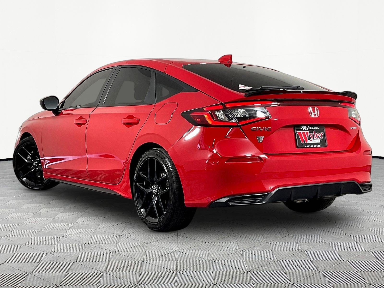 Used 2025 Honda Civic Sport image 4