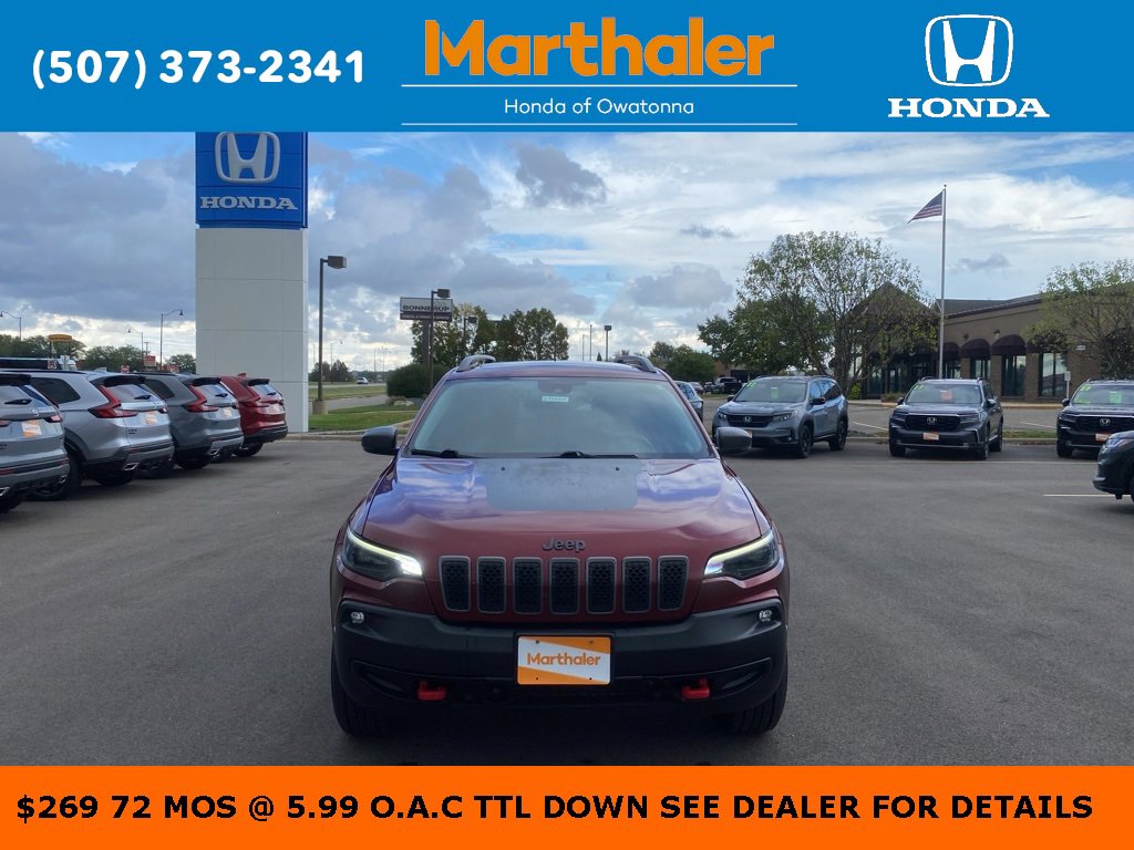 Used 2019 Jeep Cherokee Trailhawk image 8
