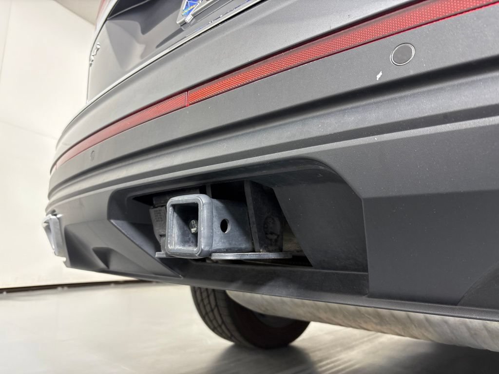 Used 2023 Volkswagen Atlas SE w/ Panoramic Sunroof Package FWD image 12