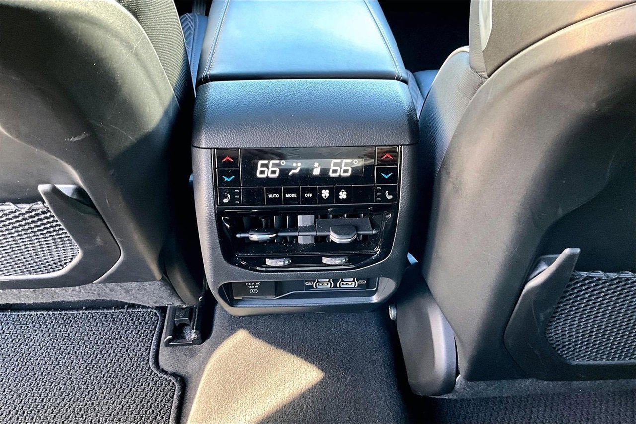 Certified 2025 Jeep Grand Cherokee Summit image 17