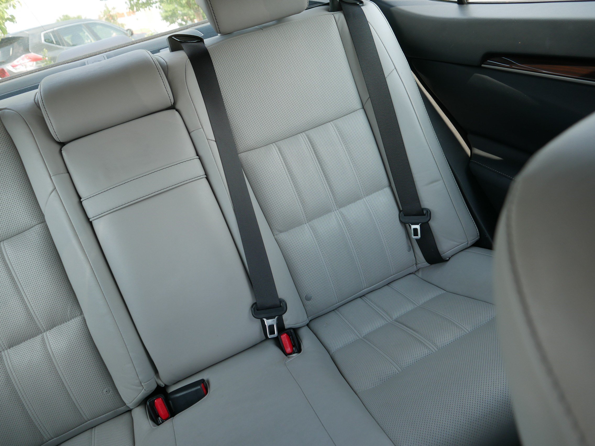 Used 2016 Lexus ES 350 w/ Luxury Package w/Wood Trim FWD image 14
