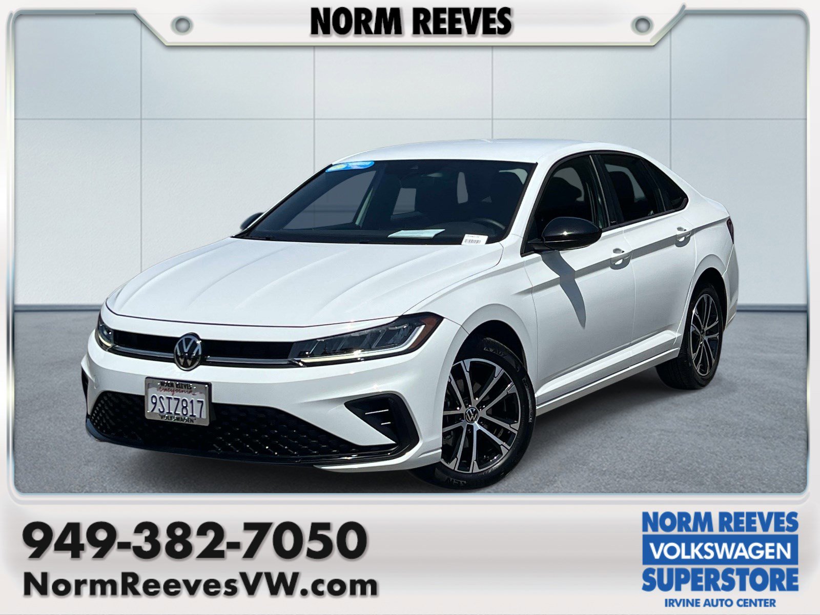 Used 2025 Volkswagen Jetta Sport image 1