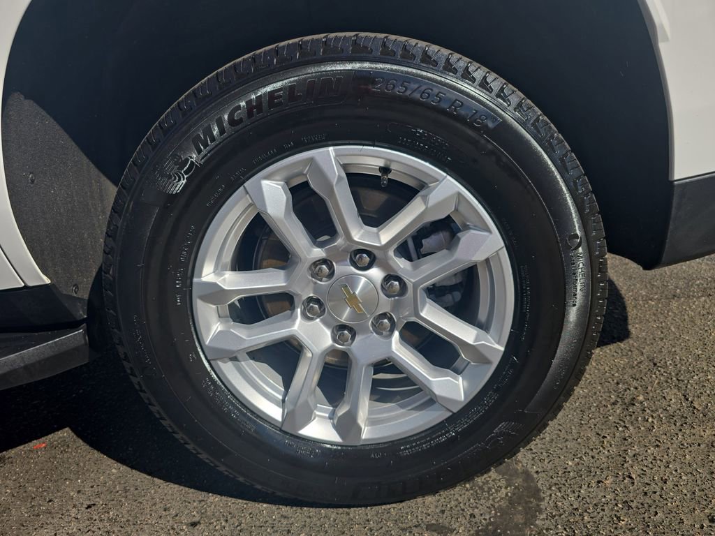 Used 2025 Chevrolet Tahoe LT AWD/4WD image 34