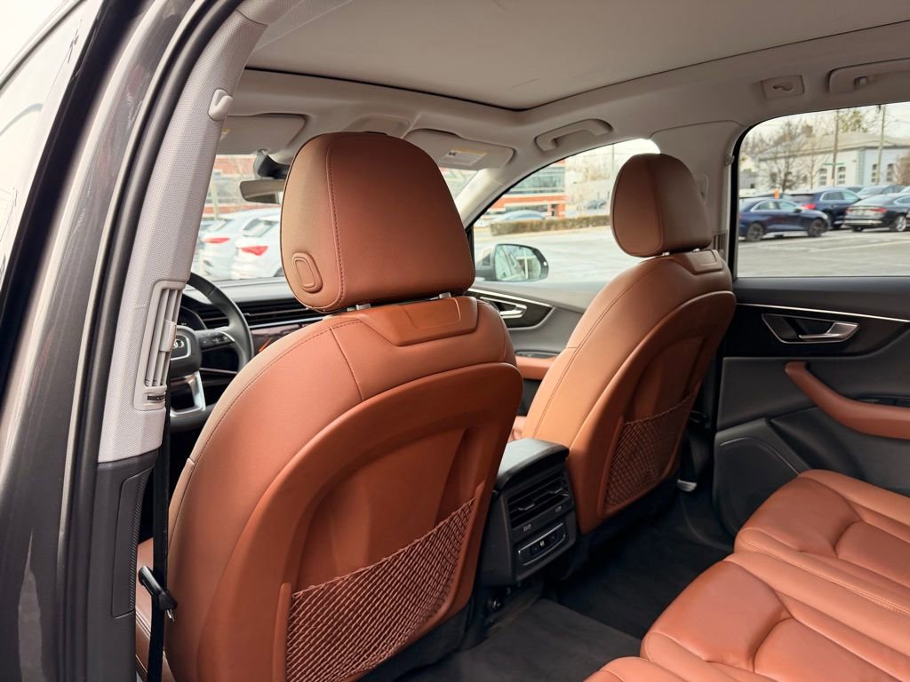 Certified 2023 Audi Q7 2.0T Premium w/ Convenience Package image 14
