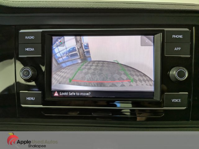 Used 2024 Volkswagen Jetta SE FWD image 18