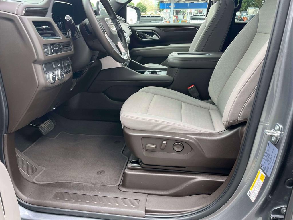 Used 2022 GMC Yukon SLE w/ Max Trailering Package RWD image 27