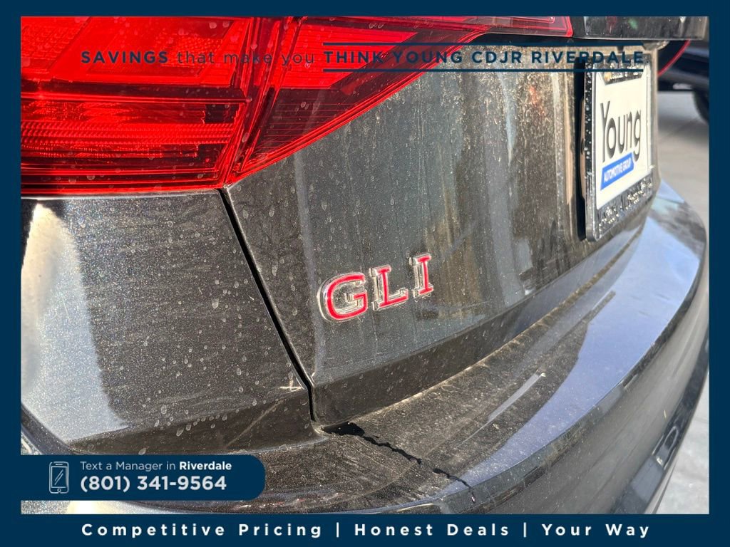 Used 2022 Volkswagen Jetta GLI Autobahn image 7