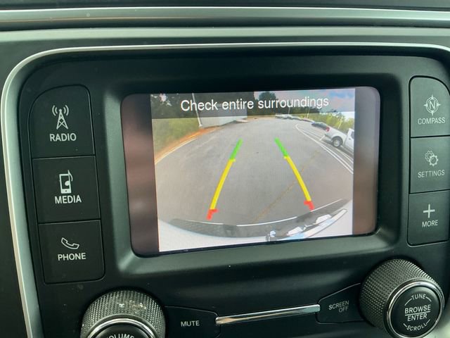 Used 2021 RAM 1500 Classic SLT AWD/4WD image 21