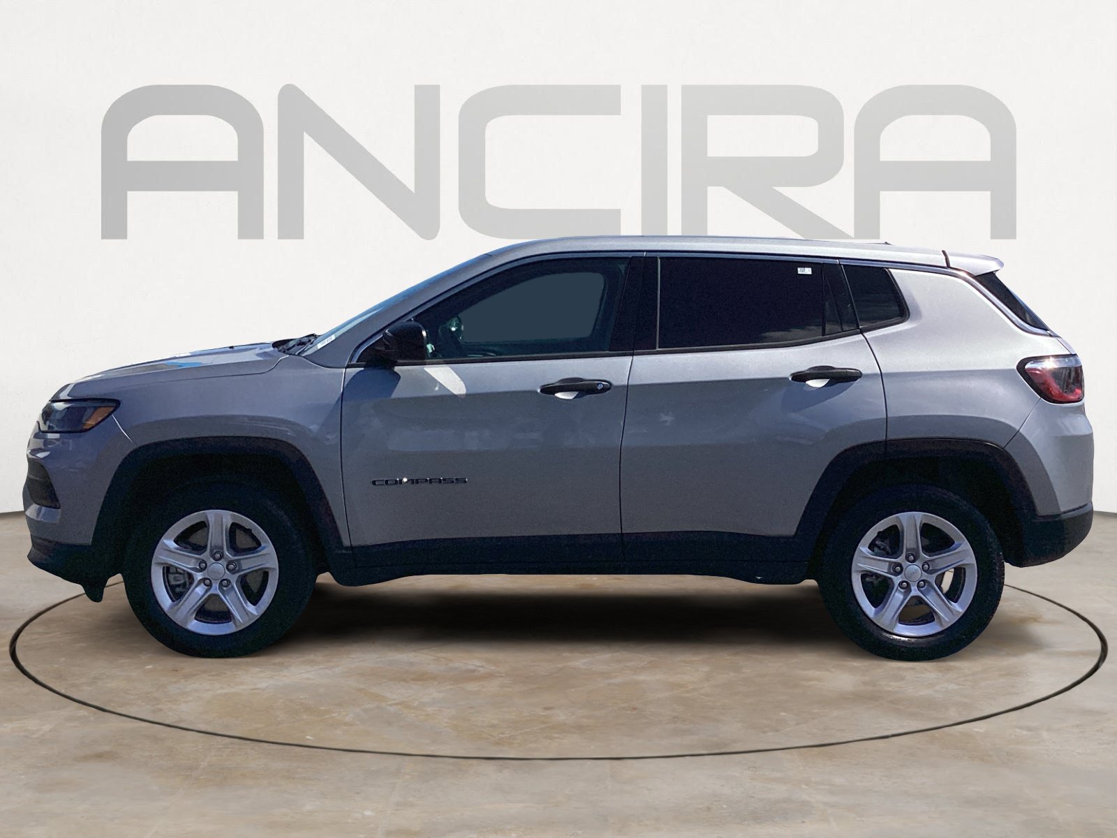 Used 2024 Jeep Compass Sport AWD/4WD image 11