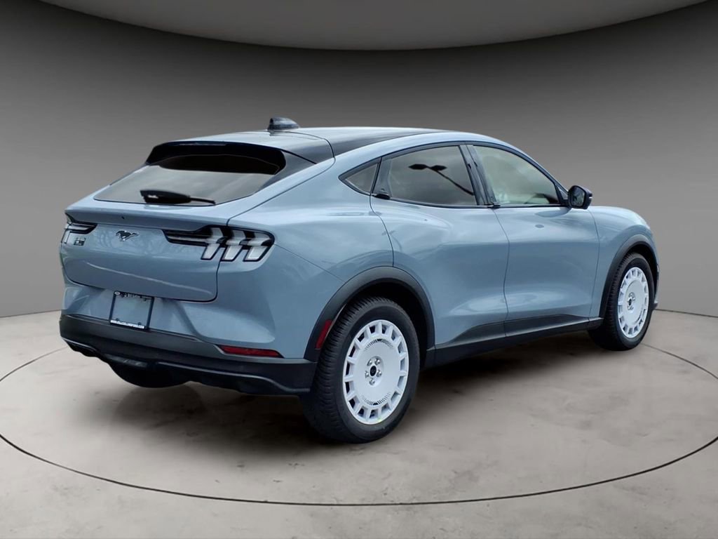 New 2026 Ford Mustang Mach-E GT AWD/4WD image 9
